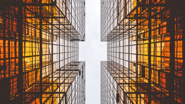 Здания и помещения в них: создание, распределение, управление, контроль, защита